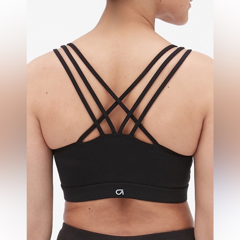Gap Fit GapFit Low Impact Black Sports Bra Size Medium